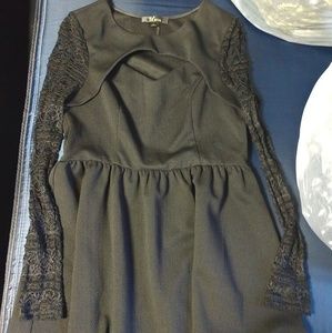 Long sleeve black dress (size L)